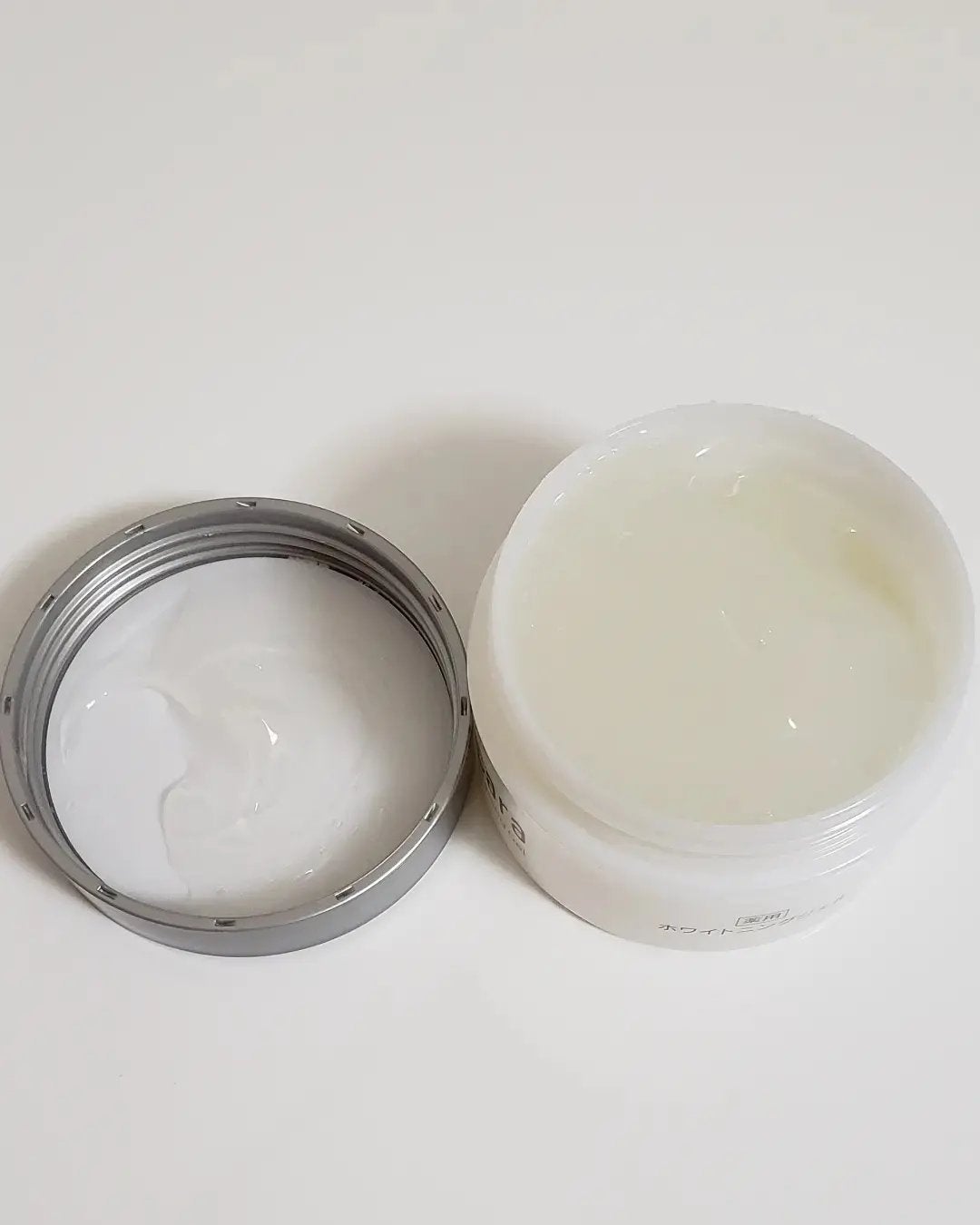 shirocara薬用ホワイトニングジェル/shirocara/オールインワン化粧品を使ったクチコミ(4枚目)