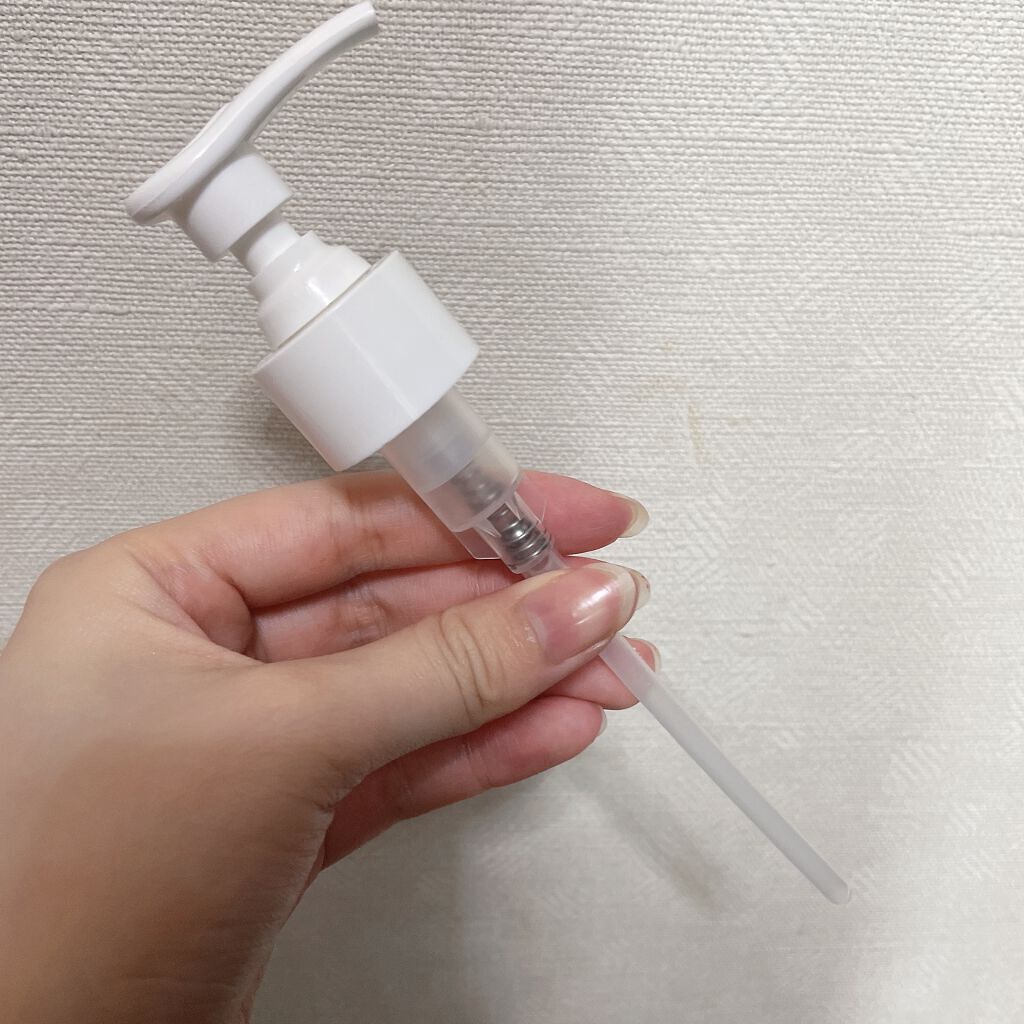 レ・ヴィルジナル/オフィシーヌ・ユニヴェルセル・ビュリー/ボディミルクを使ったクチコミ（2枚目）