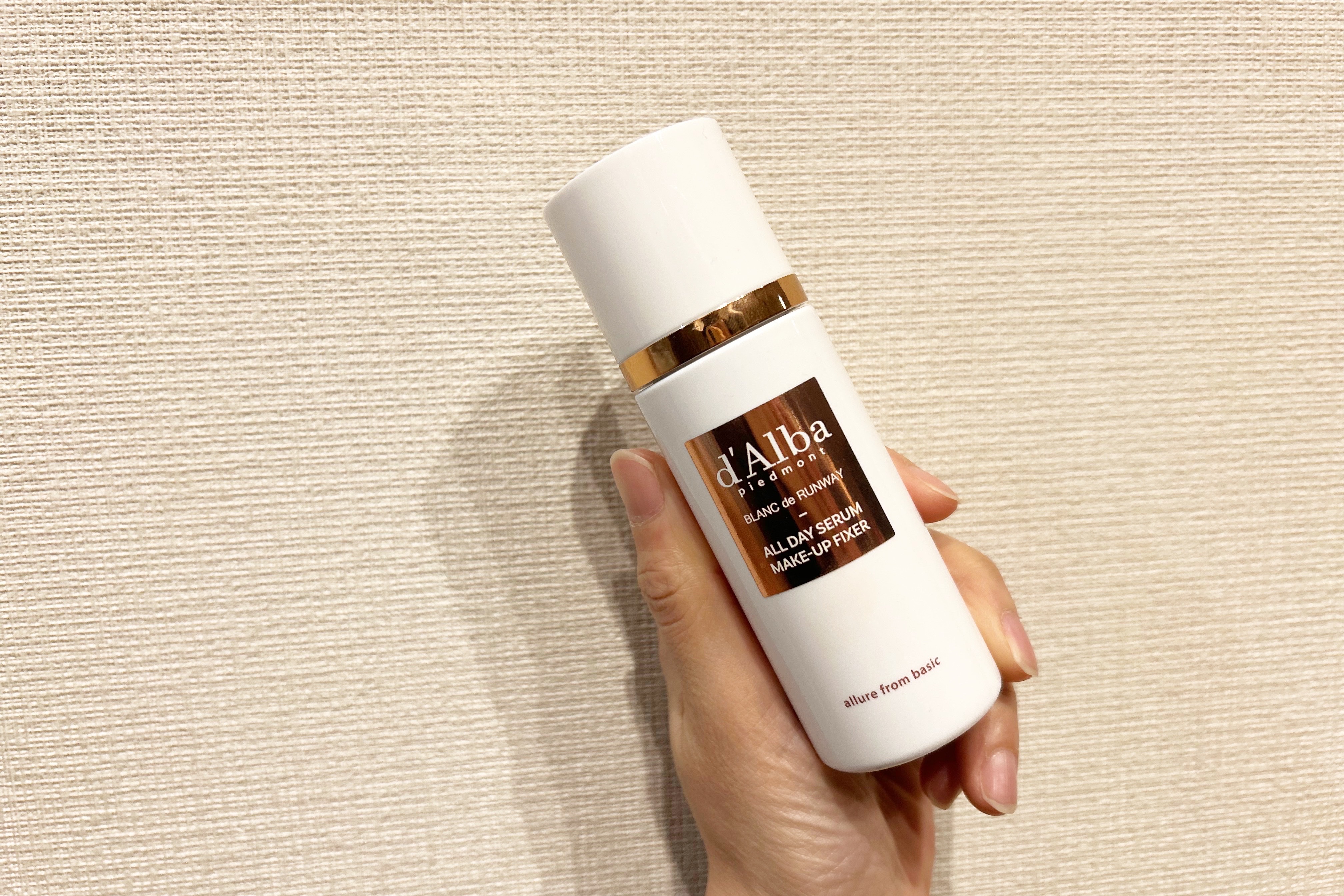 オールデイセラムメイクアップフィクサー/ダルバ/フィックスミストを使ったクチコミ（1枚目）