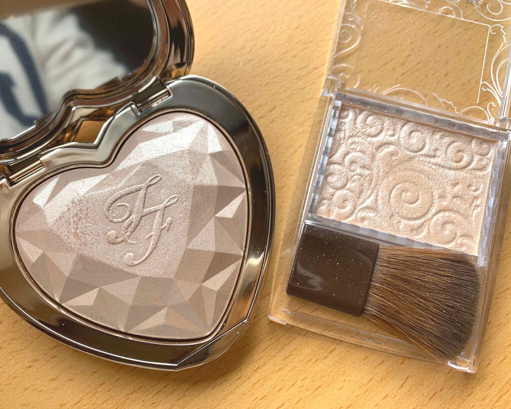 パールグロウハイライト/CEZANNE/パウダーハイライトを使ったクチコミ（2枚目）