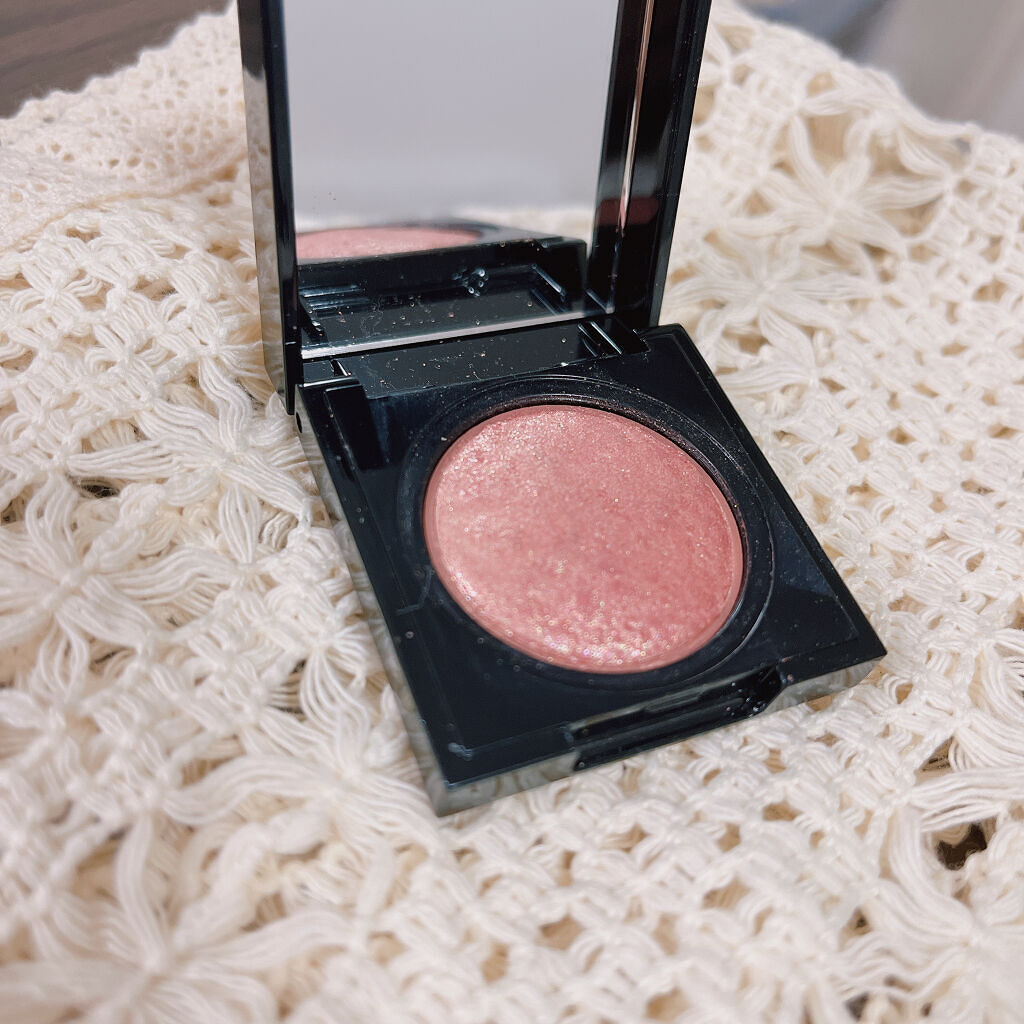 プリズム エアー シャドウ 16 CORAL/CLIO/単色アイシャドウを使ったクチコミ（2枚目）