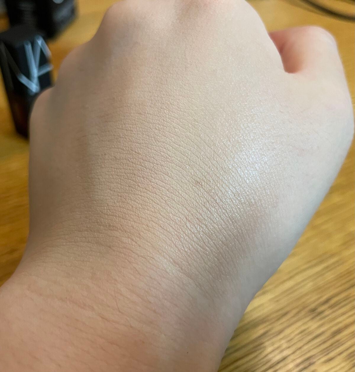 ライトリフレクティング ファンデーション/NARS/リキッドファンデーションを使ったクチコミ(4枚目)