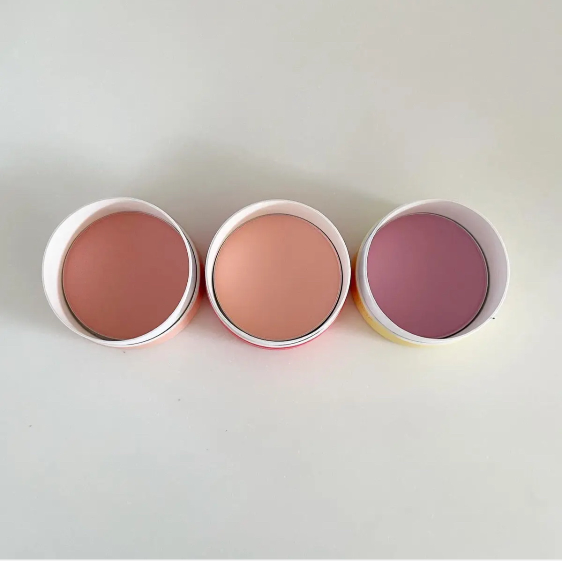 パステルクッションブラッシャー/THE FACE SHOP/パウダーチークを使ったクチコミ（2枚目）