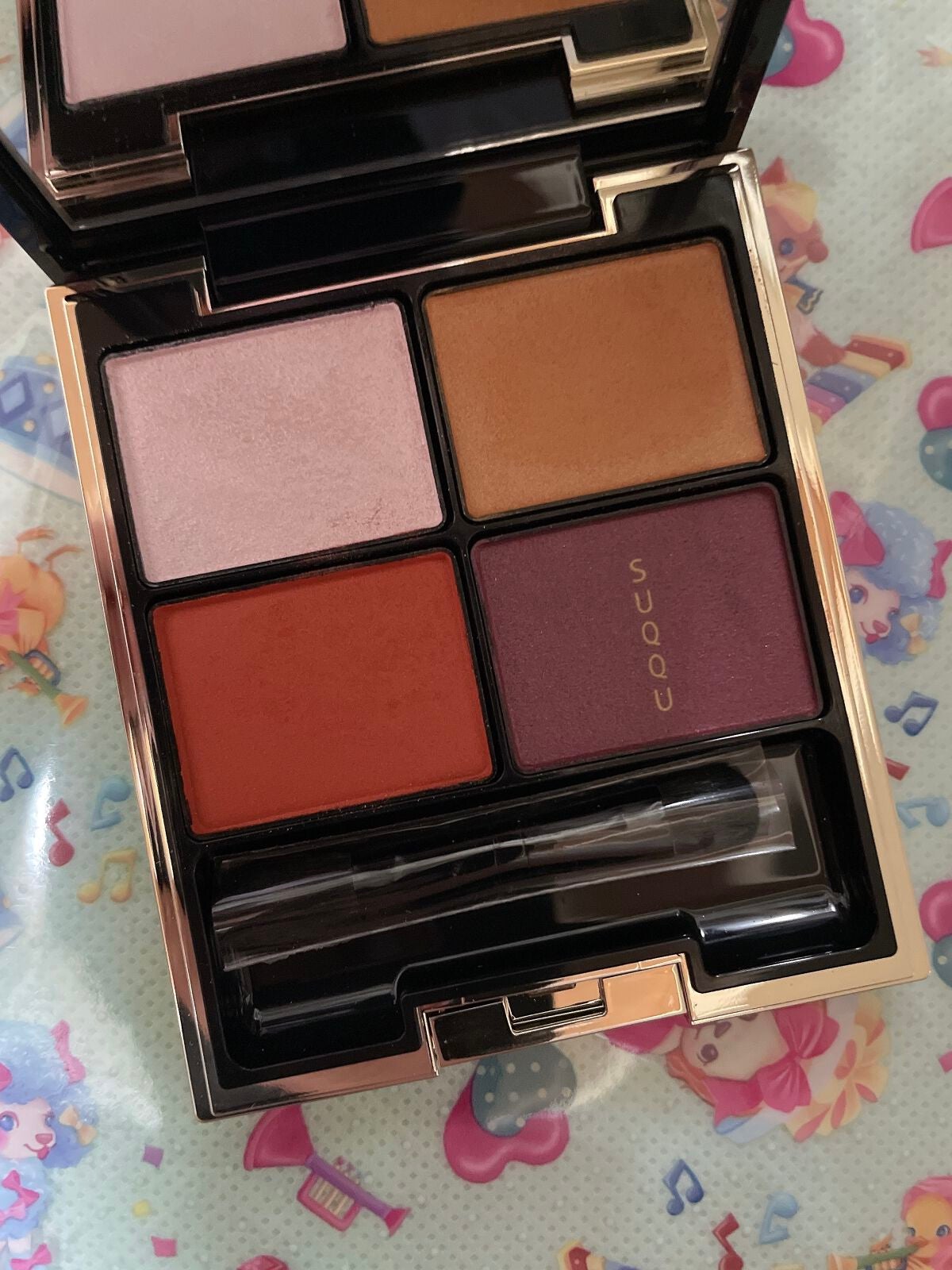 デザイニング カラー アイズ/SUQQU/アイシャドウパレットを使ったクチコミ(1枚目)
