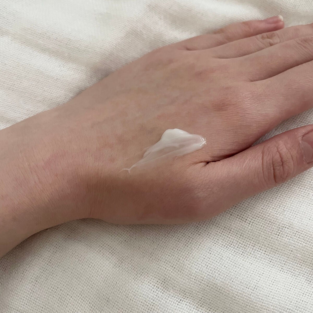 ピュアアルテミシア カーミングウォータークリーム/HANYUL(ハンユル)/フェイスクリームを使ったクチコミ(3枚目)