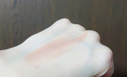 リップモイストエッセンス/DAISO/リップ美容液を使ったクチコミ(5枚目)