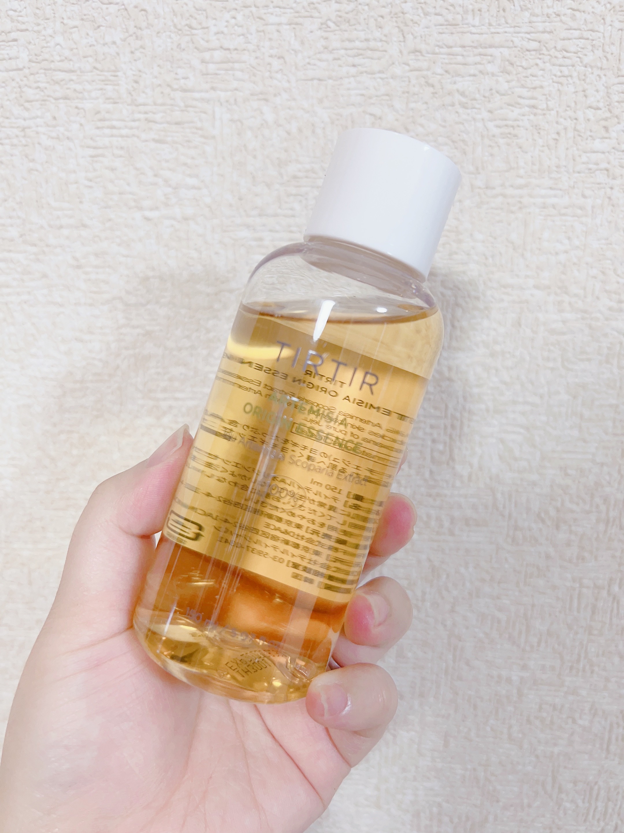 TIRTIR(ティルティル)  アルテミシアオリジンエッセンスのクチコミ「
#TIRTIR にトナーがあるの？！
大注目の#よもぎ 配合化粧水を使ったら🌱


⋱⋰ ⋱.....」（2枚目）