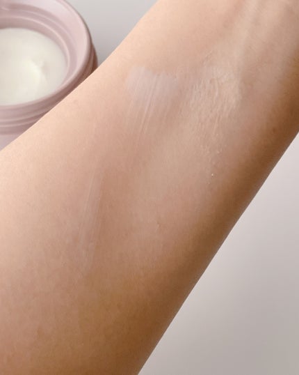 8x4 デオドラントパテ【医薬部外品】/8x4/デオドラント・制汗剤を使ったクチコミ(4枚目)