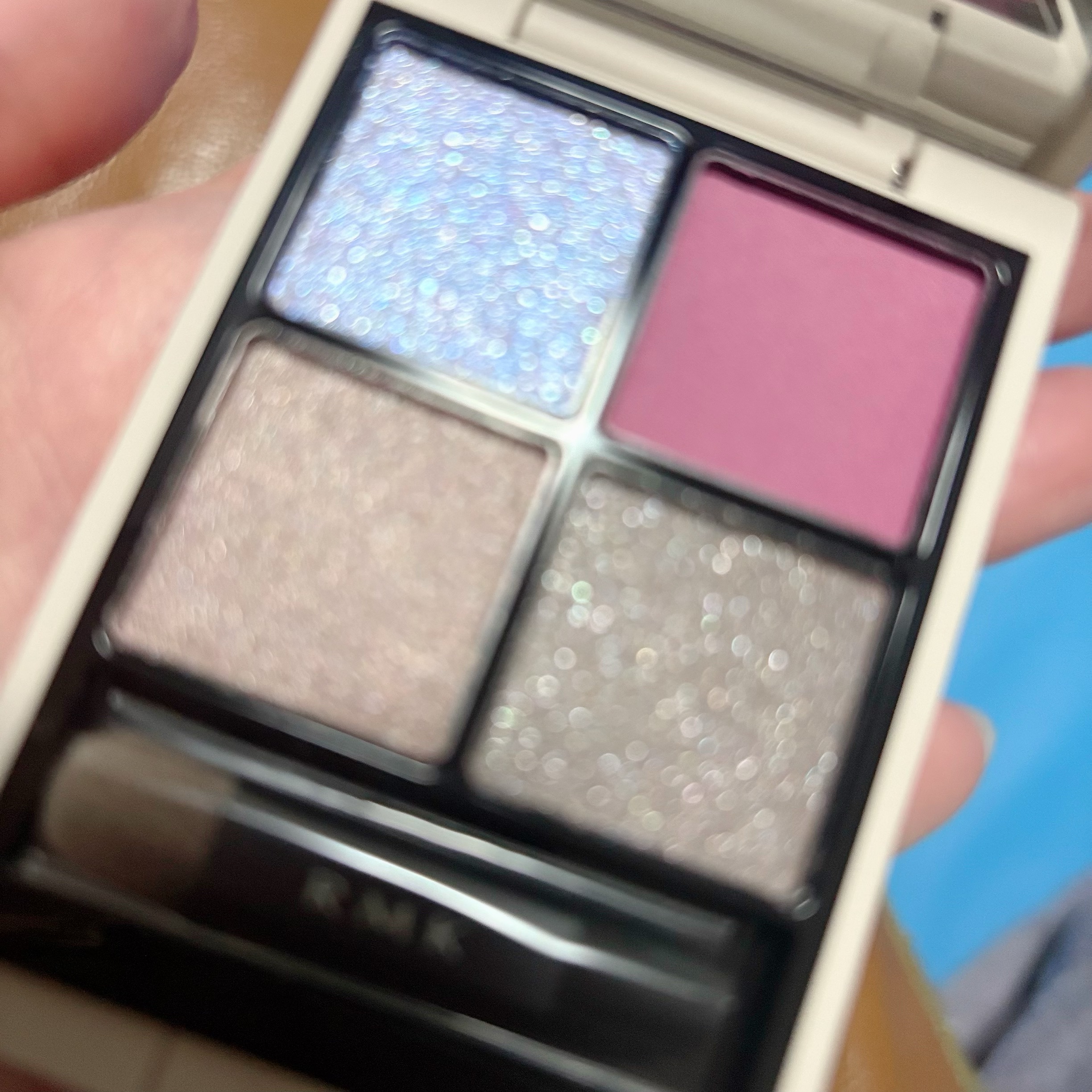 RMK シンクロマティック アイシャドウパレット/RMK/アイシャドウパレットを使ったクチコミ（2枚目）