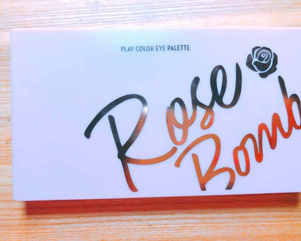 プレイカラーアイパレット ローズボム/ETUDE/アイシャドウパレットを使ったクチコミ(1枚目)