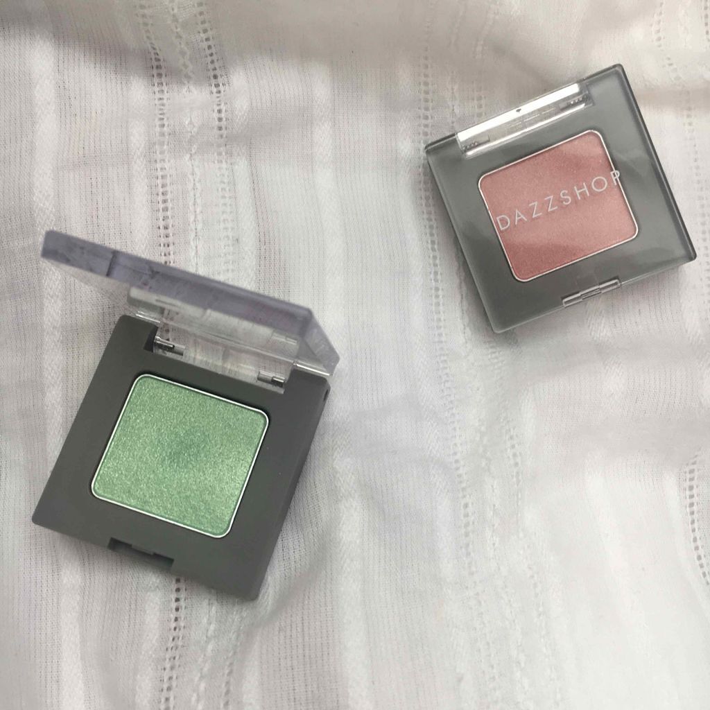 アリュールド シングル アイシャドウ/DAZZSHOP/単色アイシャドウを使ったクチコミ（1枚目）