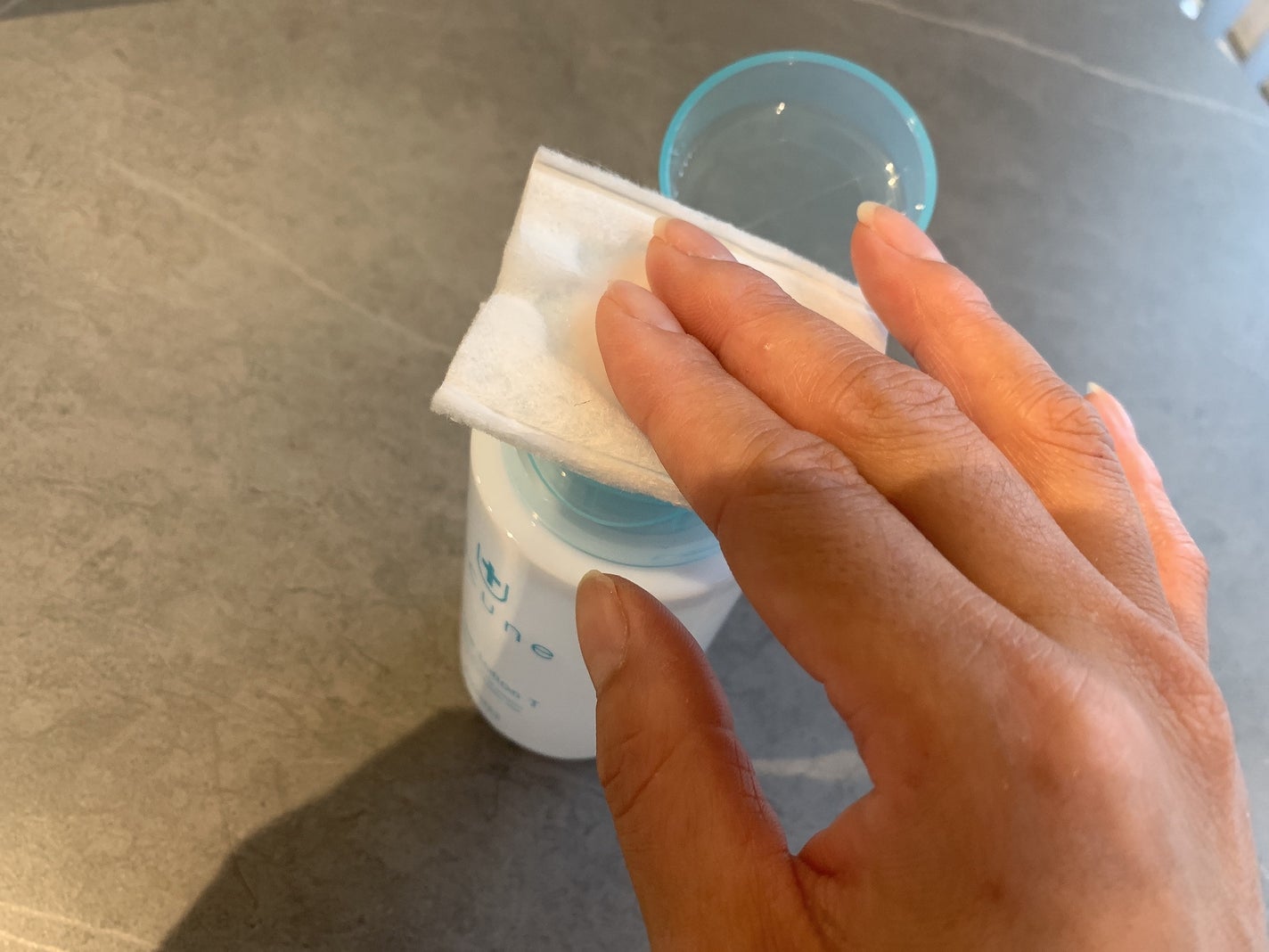 アキュネ 薬用ふきとりローションT/アキュネ/拭き取り化粧水を使ったクチコミ(3枚目)