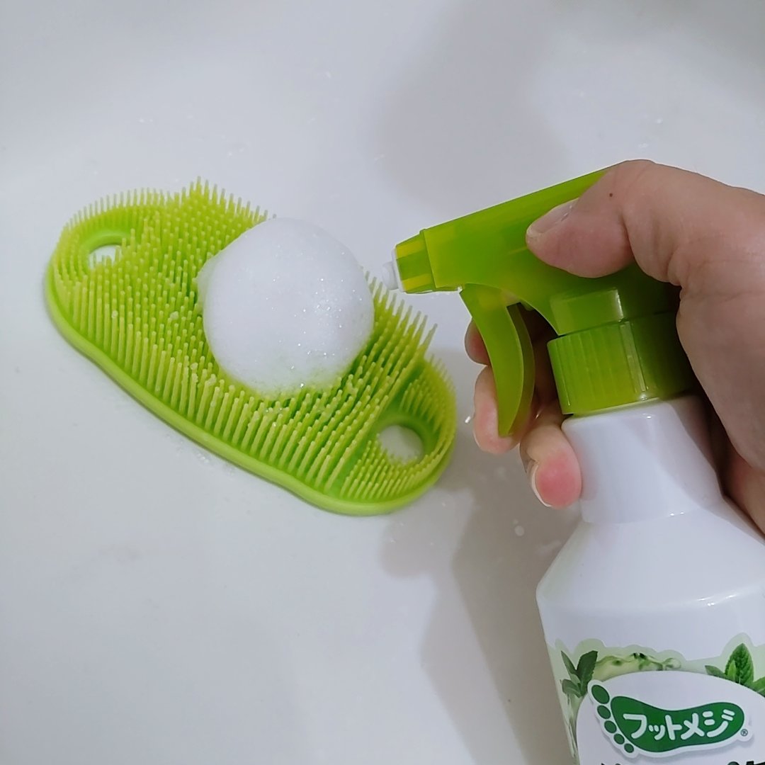 フットメジ ジェット泡 足洗いソープ/フットメジ/レッグ・フットケアを使ったクチコミ（3枚目）