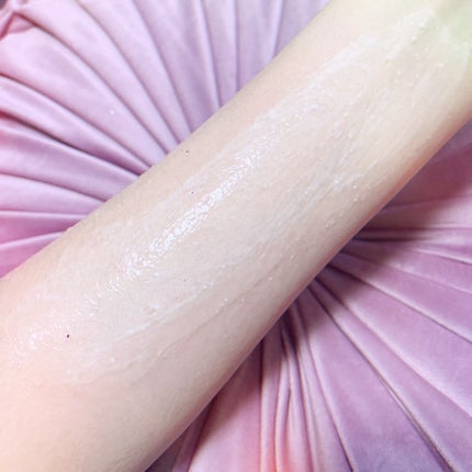 スクラブボディウォッシュ フラワーマーケット ホワイトチューリップ/LUV SCENT/ボディスクラブを使ったクチコミ(5枚目)