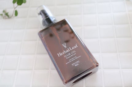 オーガニックヘアオイル フレッシュティーの香り/ハーバルリーフ/ヘアオイルを使ったクチコミ(3枚目)
