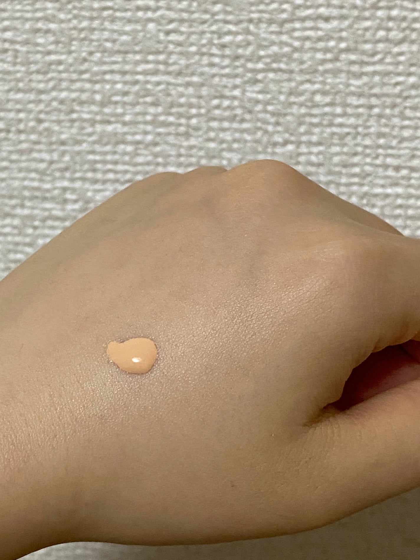 皮脂テカリ防止下地 保湿タイプ/CEZANNE/化粧下地を使ったクチコミ(4枚目)