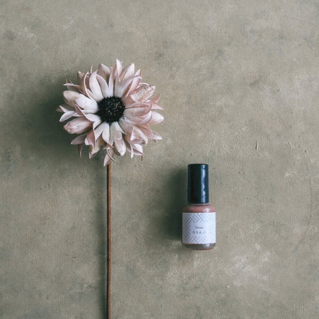 オサジ アップリフト ネイルカラー/OSAJI/マニキュアを使ったクチコミ(2枚目)