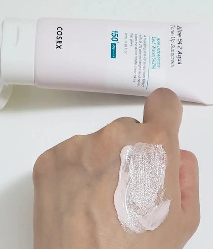 アロエ54.2アクアトーンアップUVクリーム SPF50+ PA++++/COSRX/日焼け止めクリームを使ったクチコミ(4枚目)