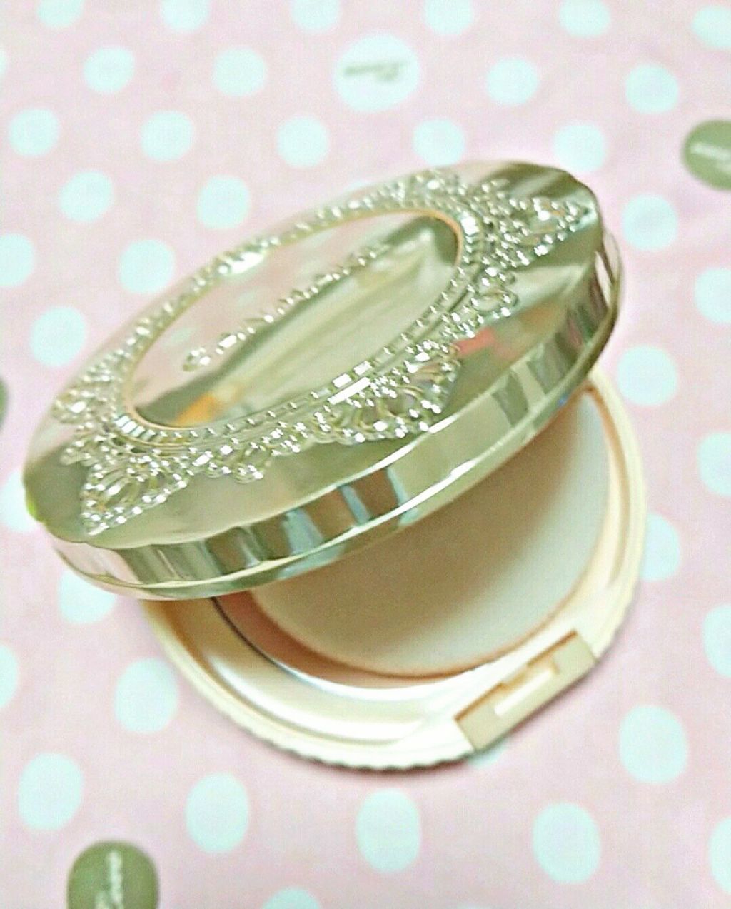 【旧品】マシュマロフィニッシュパウダー/キャンメイク/プレストパウダーを使ったクチコミ(1枚目)