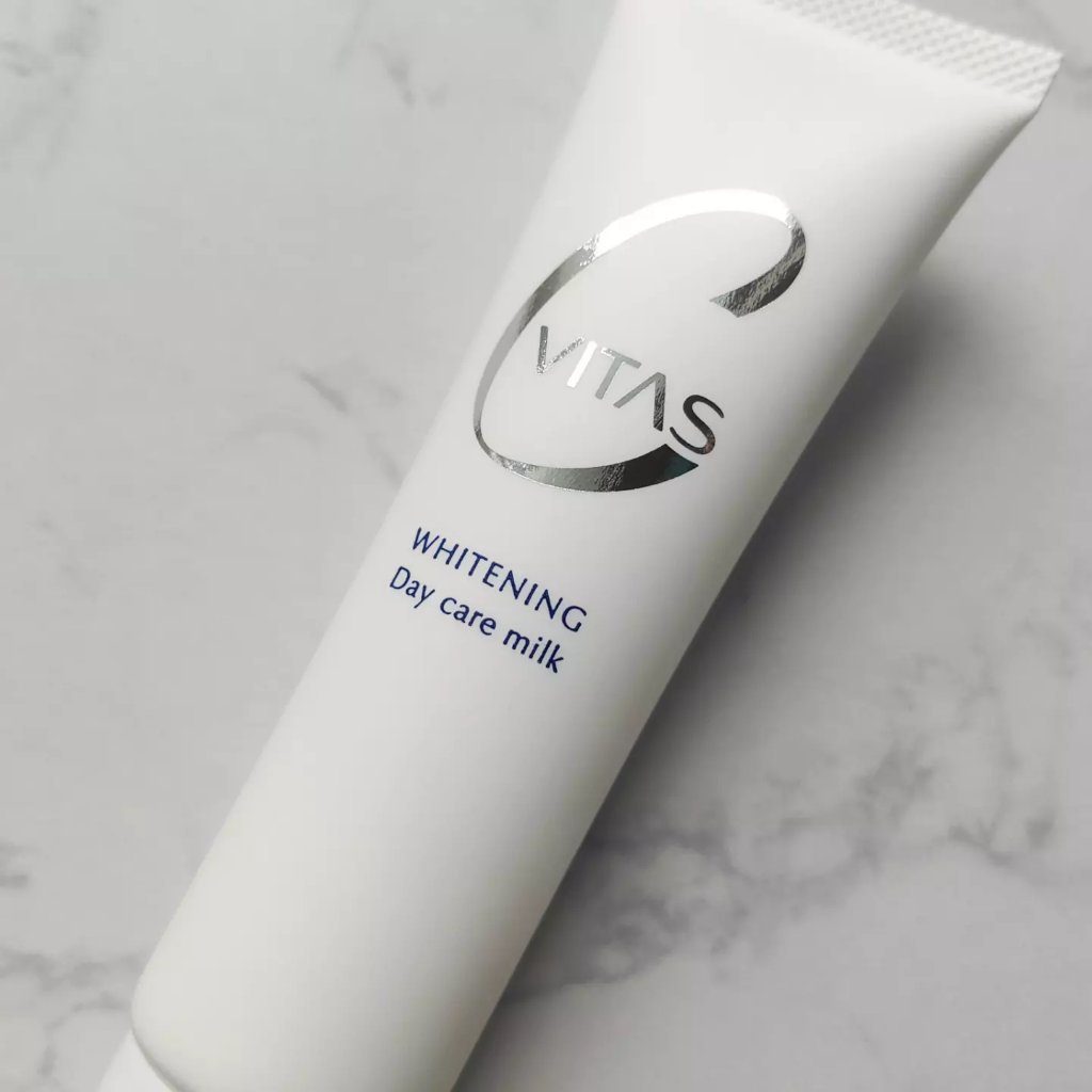 ホワイトニング デイケアミルク/CVITAS/乳液を使ったクチコミ（3枚目）
