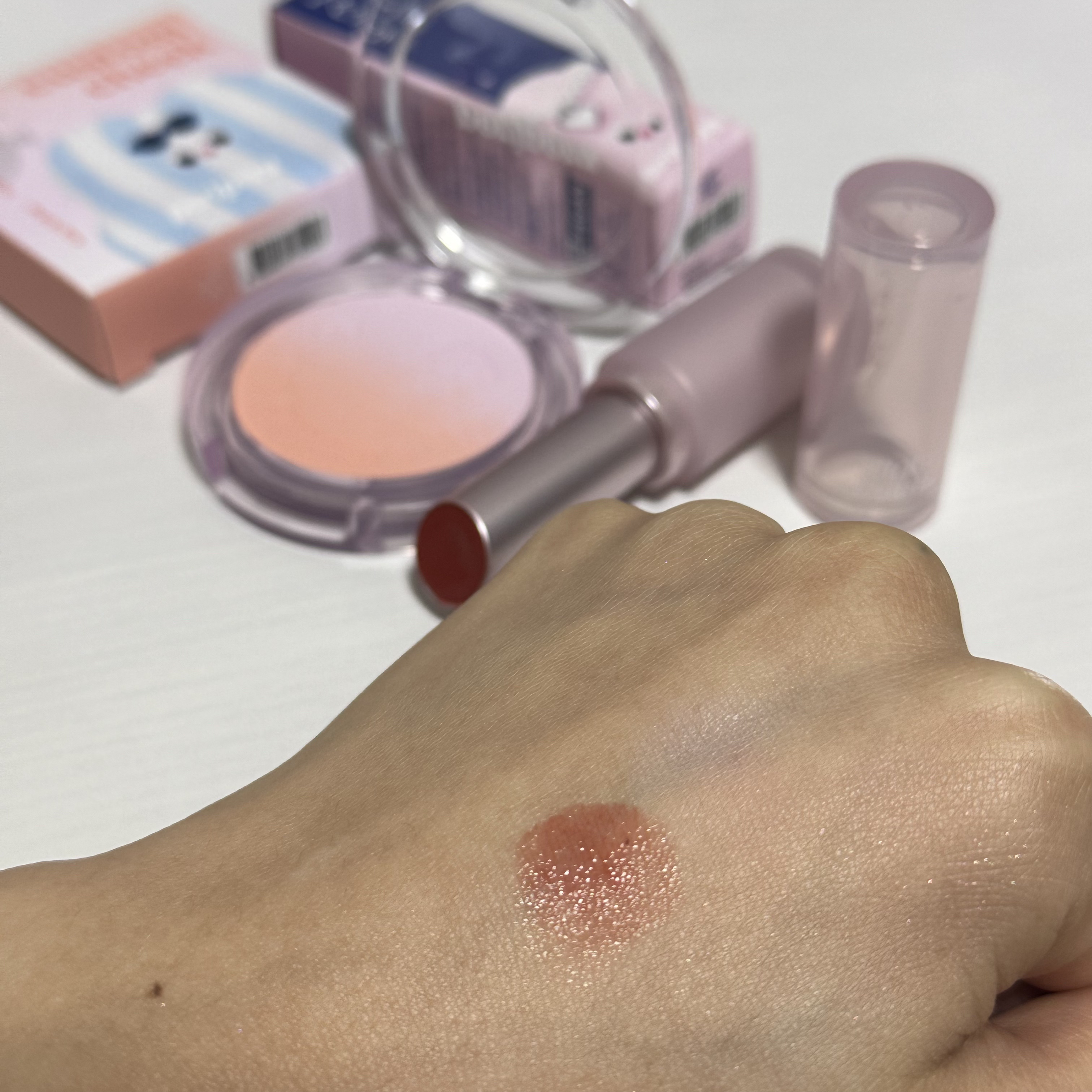 インク ムード グロイ バーム/PERIPERA/口紅を使ったクチコミ（3枚目）