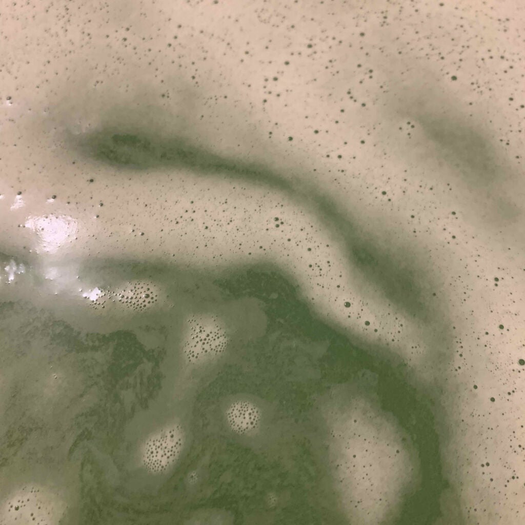 エピュール シダーウッド&マンダリンの香り/バブ/炭酸系入浴剤を使ったクチコミ(4枚目)