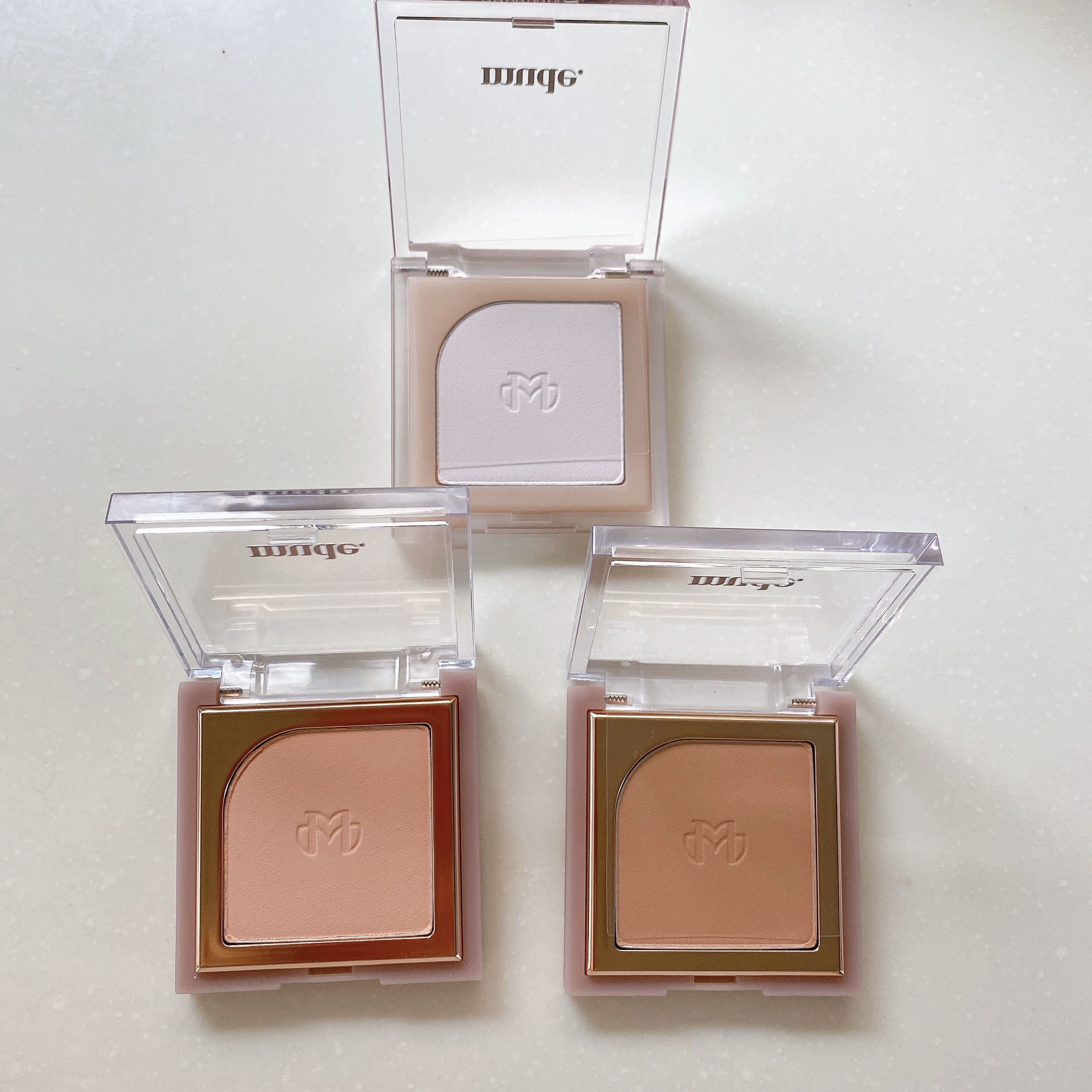 フラッターブラッシャー 06 テンダーベージュ/mude./パウダーチークを使ったクチコミ（3枚目）