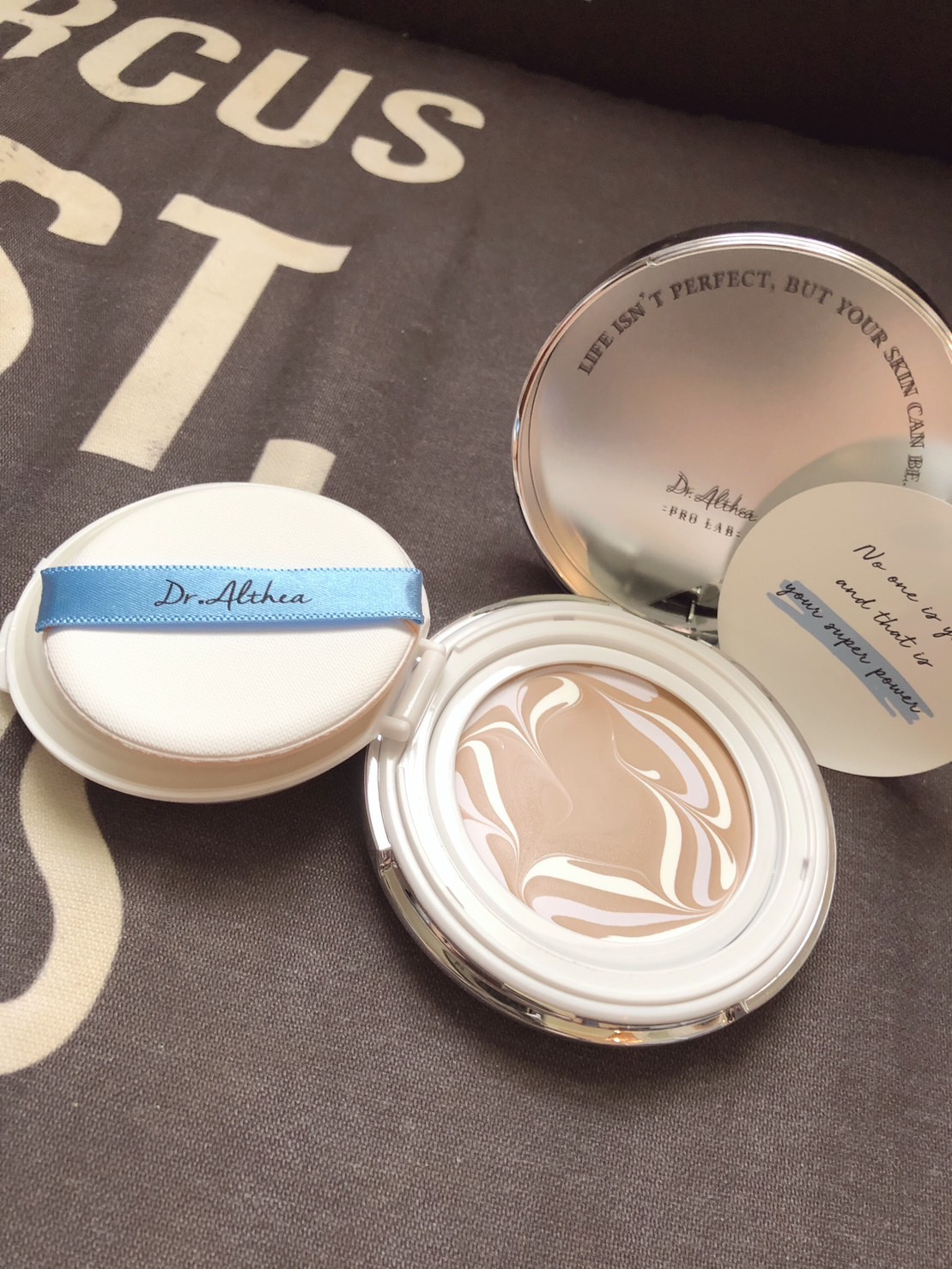 ダブル セラム バーム ファンデーション 23 イエローベージュ/Dr.Althea/クリーム・エマルジョンファンデーションを使ったクチコミ（1枚目）