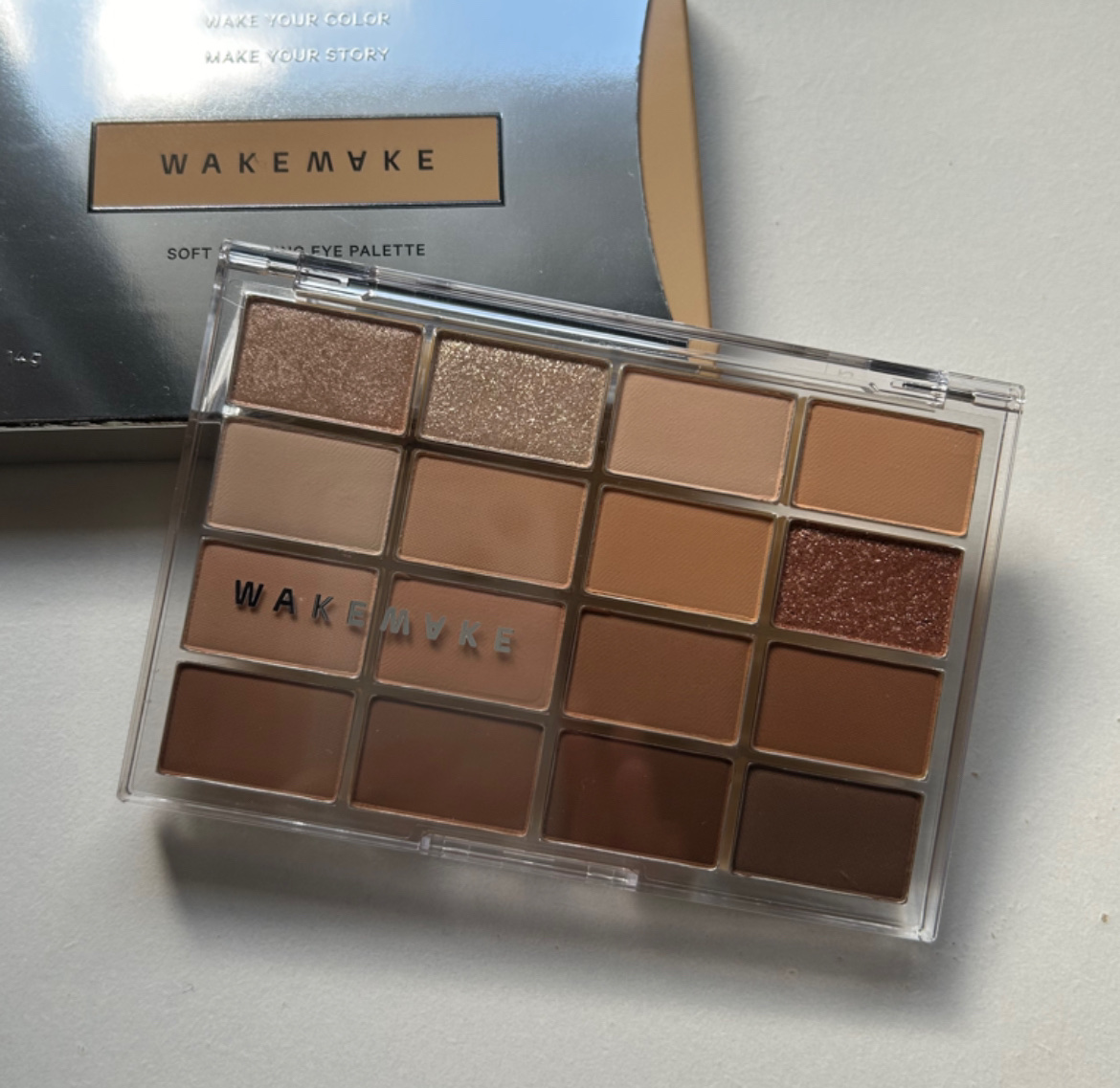 ソフトブラーリングアイパレット 14.キャラメルブラーリング/wakemake/アイシャドウパレットを使ったクチコミ（1枚目）