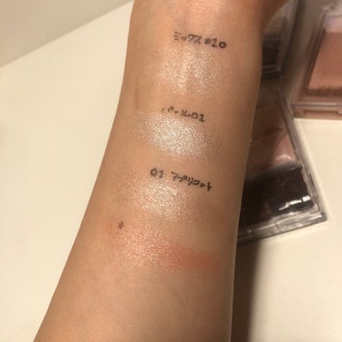 UR GLAM　FACE GLOSS STICK/U R GLAM/ジェル・クリームチークを使ったクチコミ（2枚目）