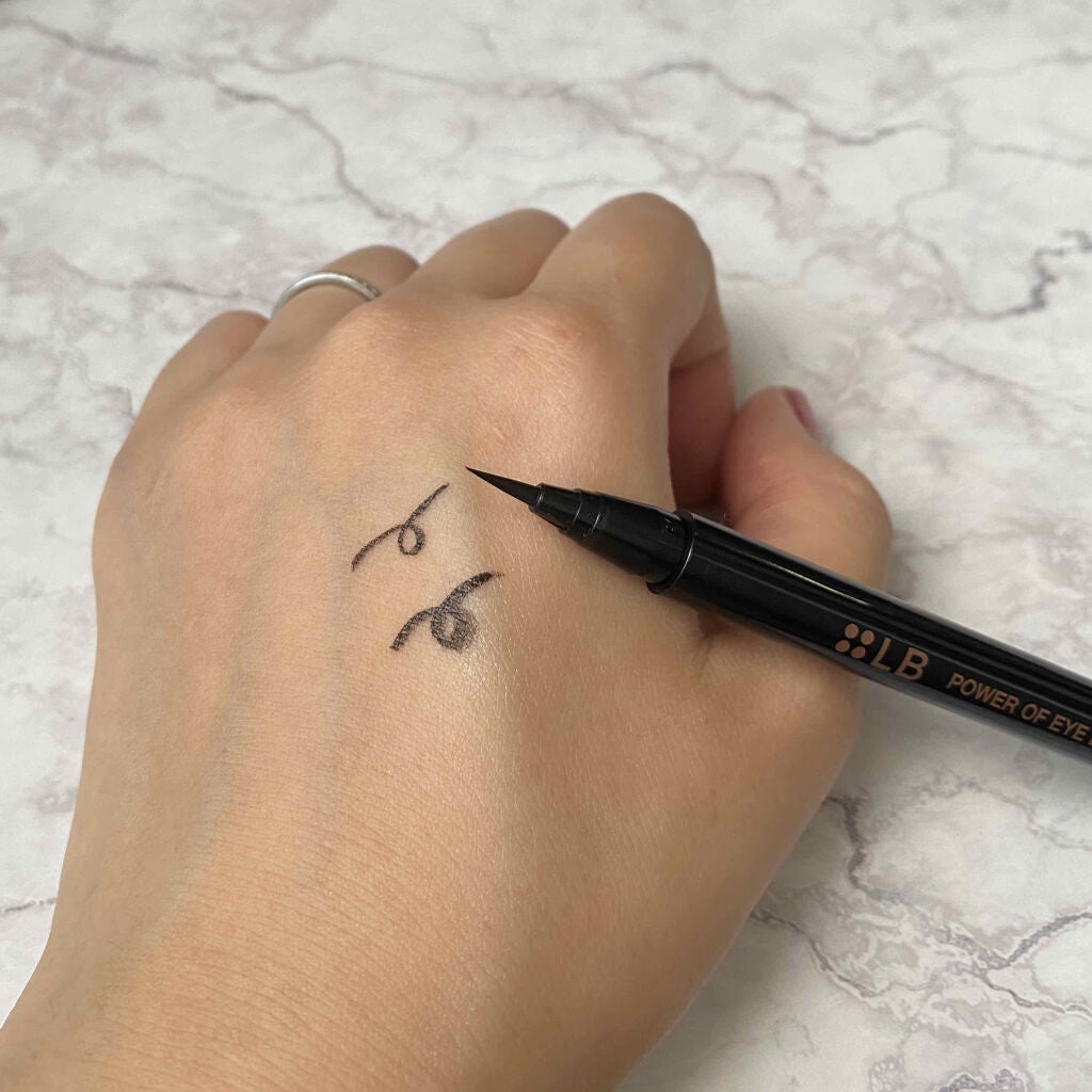 パワーオブアイライナー リキッド/LB/リキッドアイライナーを使ったクチコミ(2枚目)