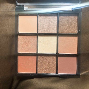 UR GLAM　BLOOMING EYE COLOR PALETTE/U R GLAM/アイシャドウパレットを使ったクチコミ（1枚目）