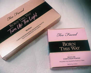 ボーン ディス ウェイ マルチユース コンプレクション パウダー/Too Faced/パウダーファンデーションを使ったクチコミ（1枚目）