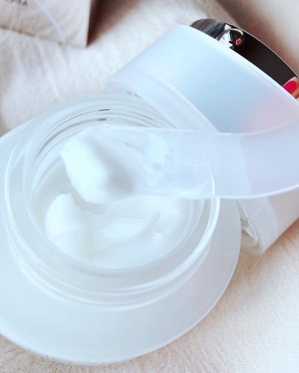 ムーンパール バイタライジングクリーム/ミキモト コスメティックス/フェイスクリームを使ったクチコミ(2枚目)