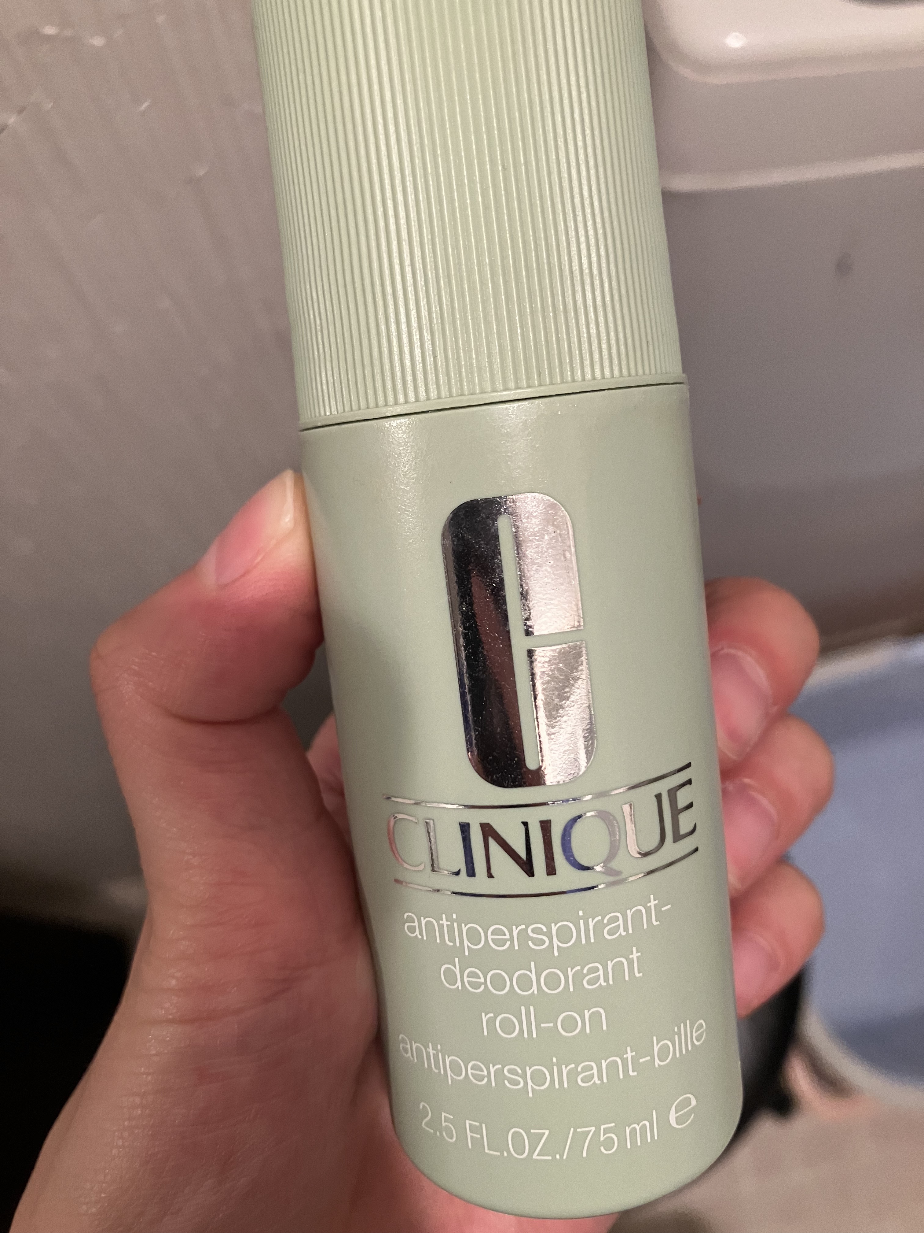 アンティ パースパイラント デオドラント ロールオン N〈医薬部外品〉/CLINIQUE/デオドラント・制汗剤を使ったクチコミ（1枚目）