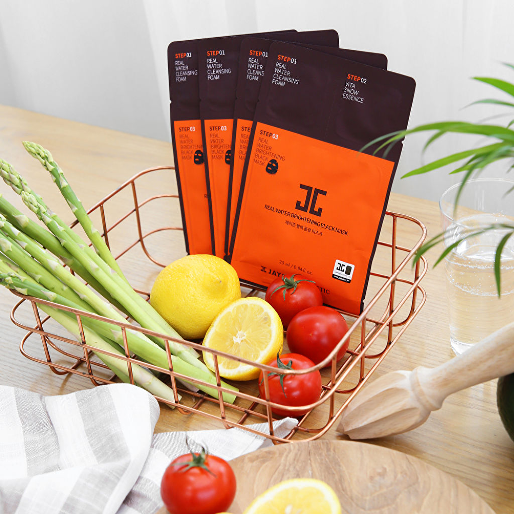 世界31か国で発売！JAYJUN 3STEP ブラック水光マスク（1枚目）