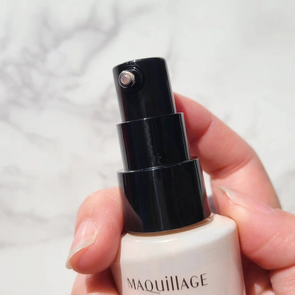 ドラマティックエッセンスリキッド/マキアージュ/リキッドファンデーションを使ったクチコミ（2枚目）