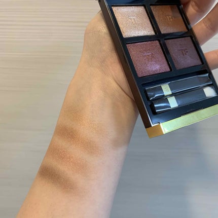アイ カラー クォード/TOM FORD BEAUTY/アイシャドウパレットを使ったクチコミ(2枚目)