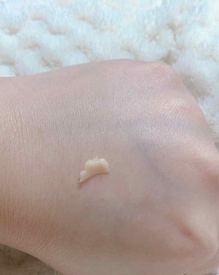 レブロン ユースエフエックス フィル+ブラー プライマー/REVLON/化粧下地を使ったクチコミ(4枚目)