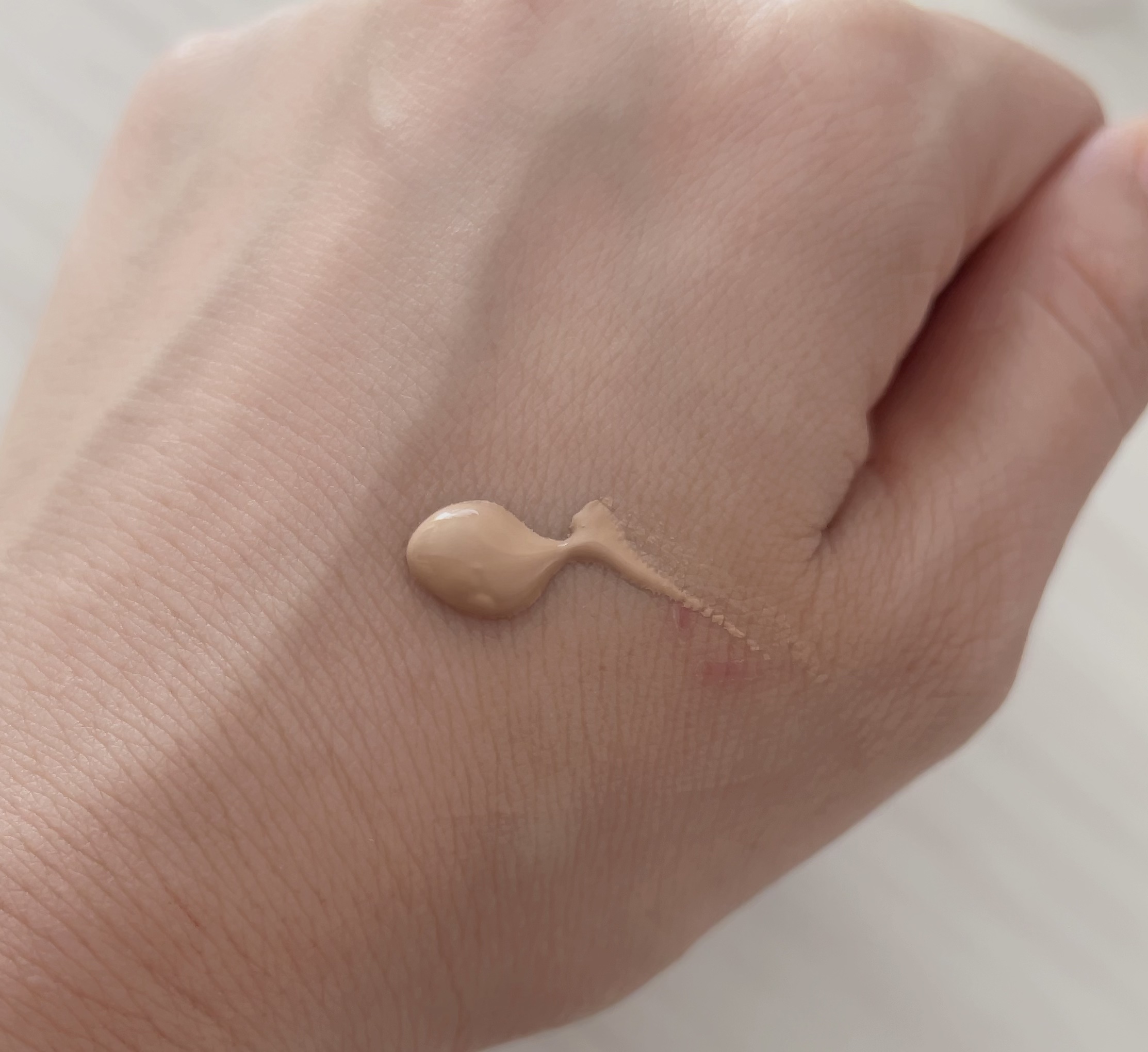 RMK ラスティング ジェルクリーミィファンデーション 102/RMK/クリーム・エマルジョンファンデーションを使ったクチコミ（2枚目）