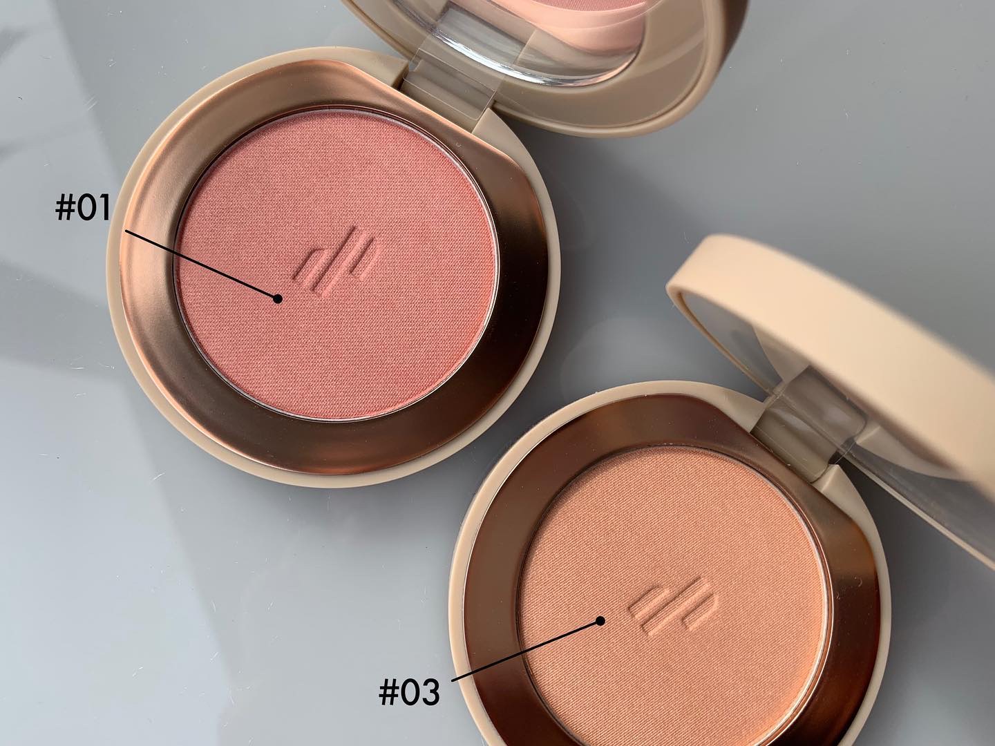 ドットオンムード グロウブラッシュ 01 Rose Plush/Heart Percent/パウダーチークを使ったクチコミ（2枚目）