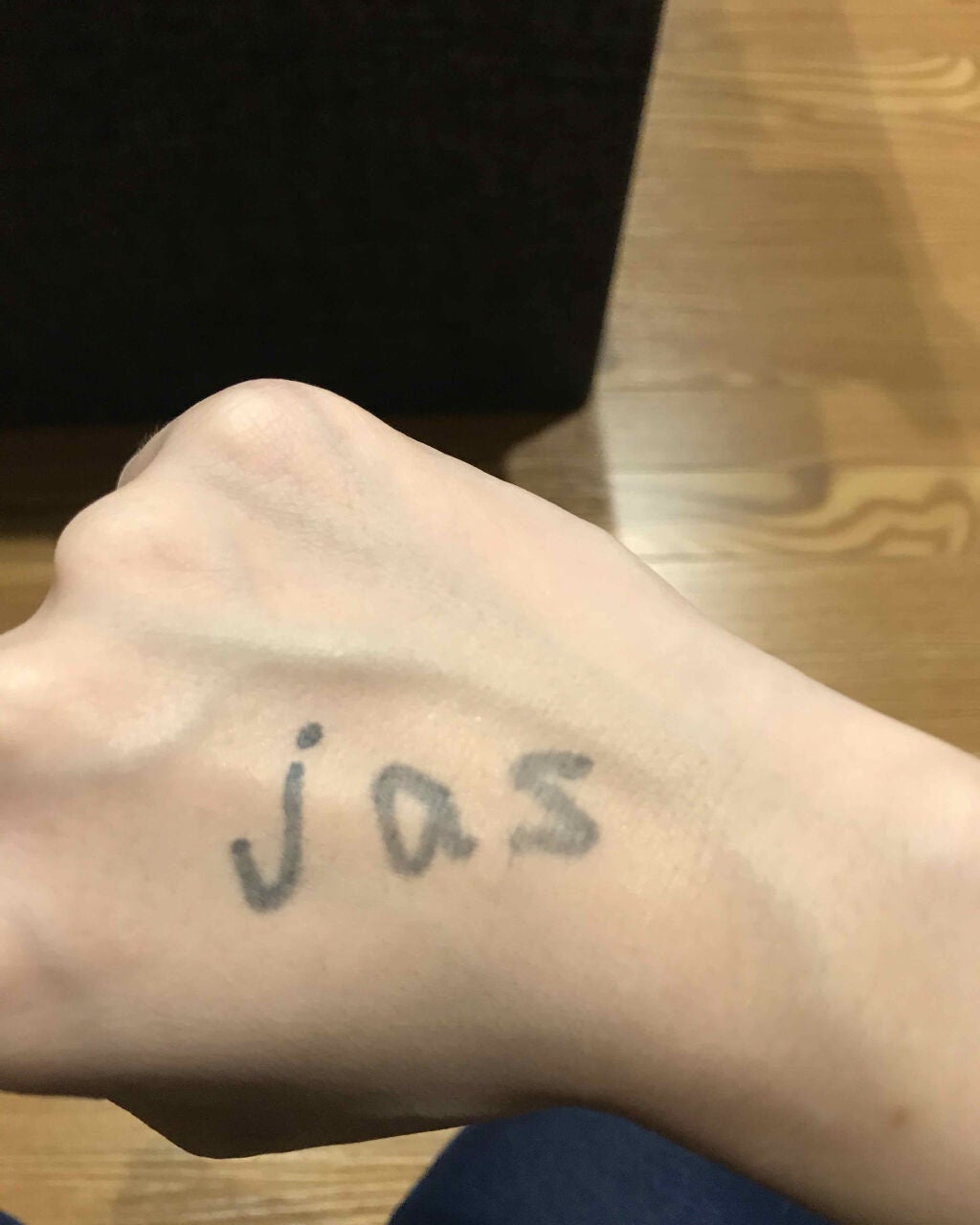 マジックスノークッション ブラック 2.0/APRILSKIN/クッションファンデーションを使ったクチコミ(3枚目)