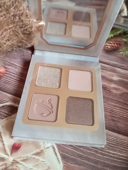 ちる様@ふぉろば on LIPS 「Qoo10のメガ割りで買ったペルシャ猫のアイシャドウ【使った商..」(2枚目)