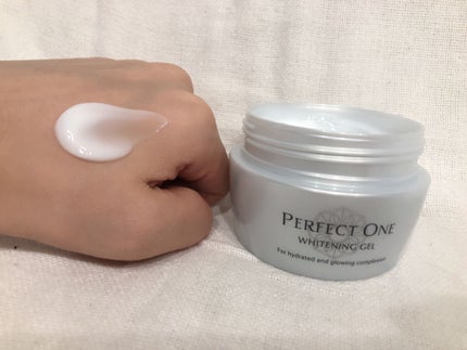 パーフェクトワン 薬用ホワイトニングジェル/パーフェクトワン/オールインワン化粧品を使ったクチコミ(3枚目)
