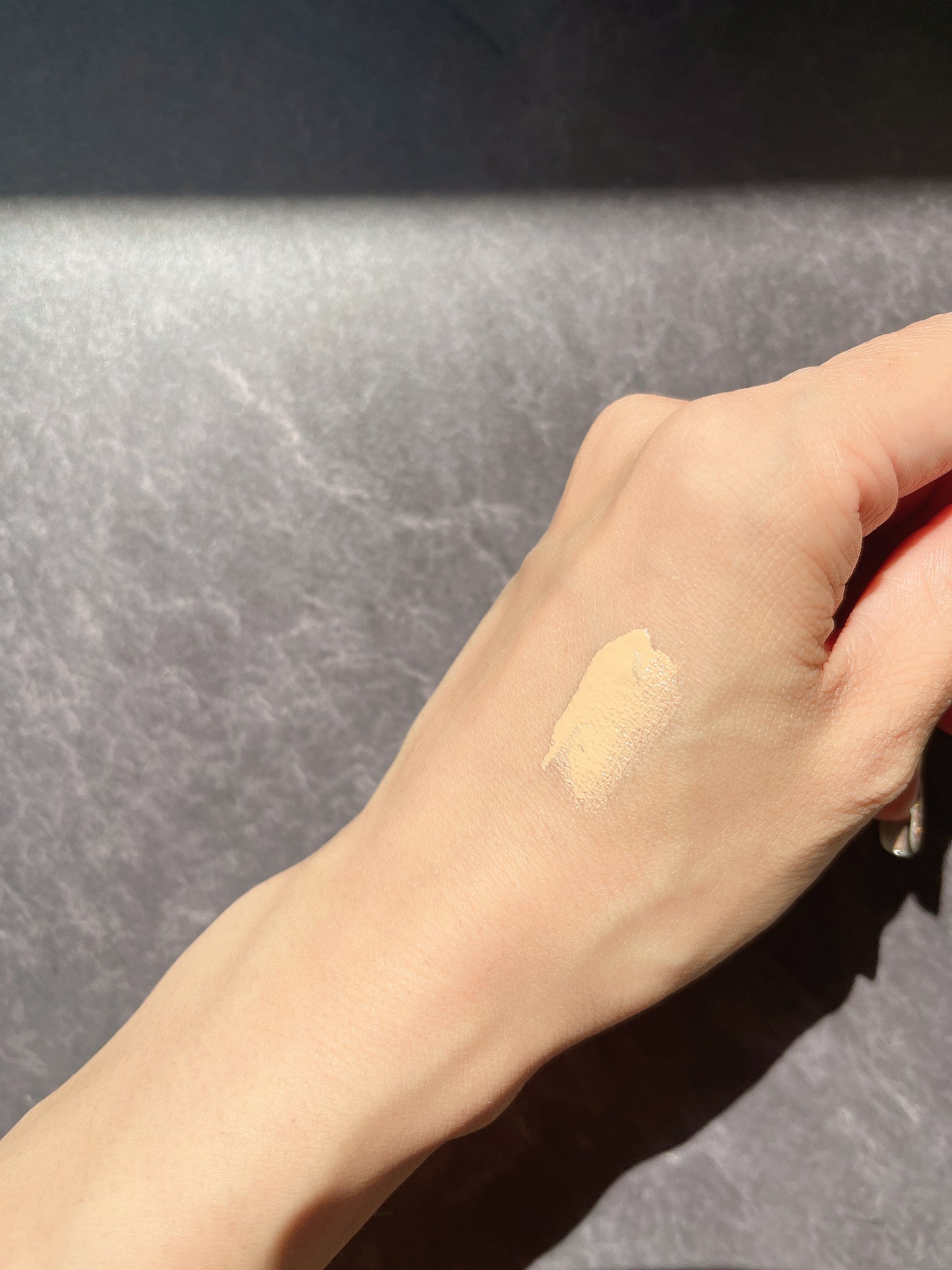 グロウイングシームレスバームEX/LUNASOL/クリーム・エマルジョンファンデーションを使ったクチコミ(3枚目)