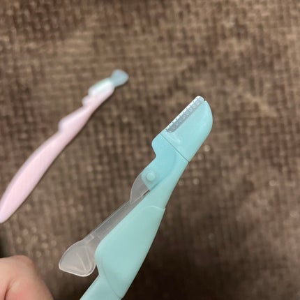 マユ毛専用かみそり/セリア/その他化粧小物を使ったクチコミ(2枚目)