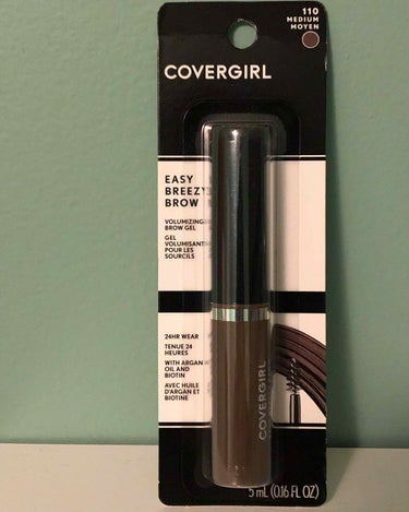 カナダのスーパーに売っていたCovergirlの眉マスカラです！

ブラシの部分がとても小さくて、すごく簡単に眉毛を整えられる👍

色展開はスーパーで見た限り3色で、この色は中間のブラウンの色です

他