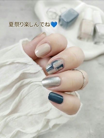 gene TOKYO ネイル/DAISO/マニキュアを使ったクチコミ(4枚目)