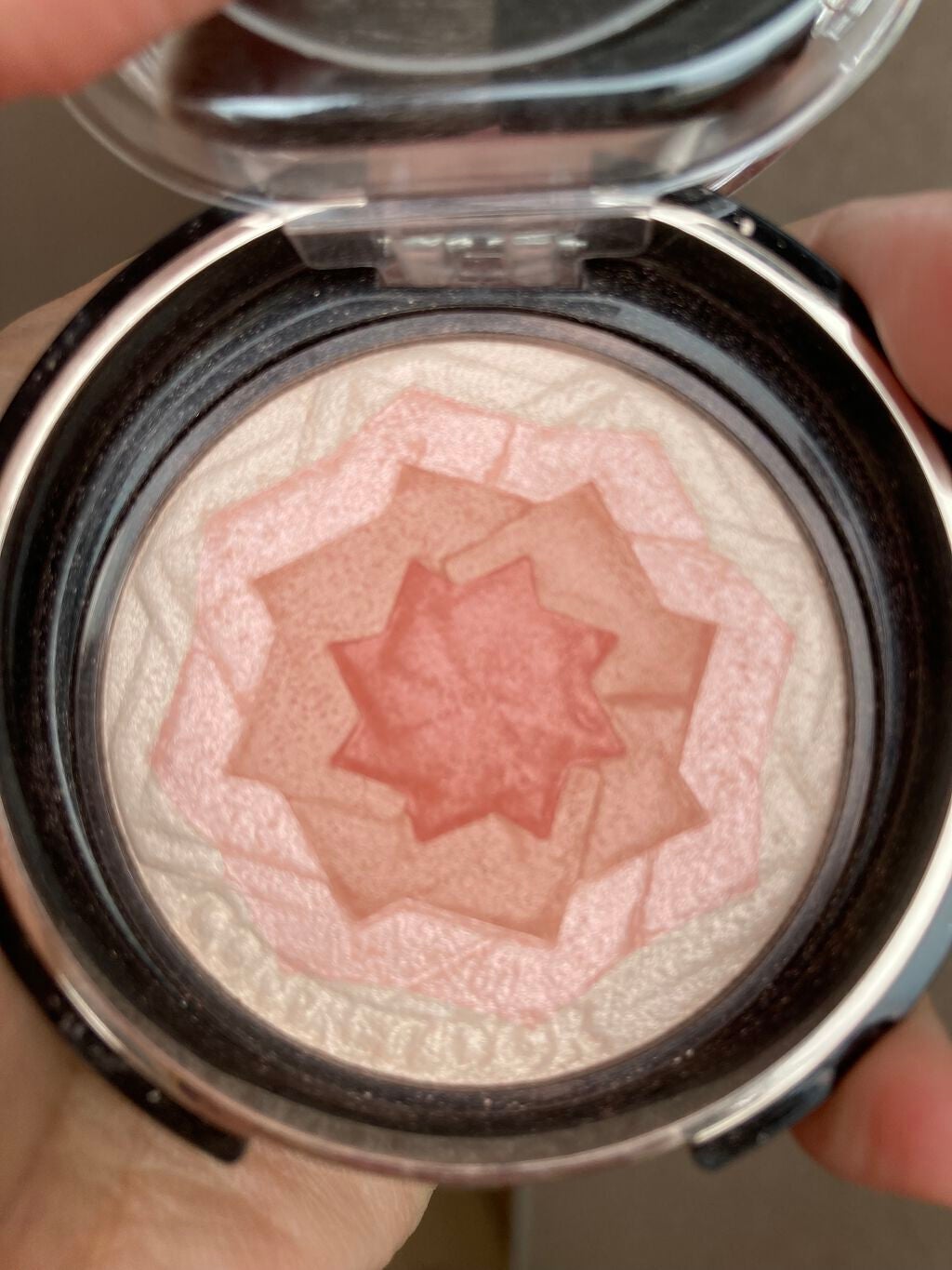 スマイルアップチークスS/コフレドール/パウダーチークを使ったクチコミ(5枚目)