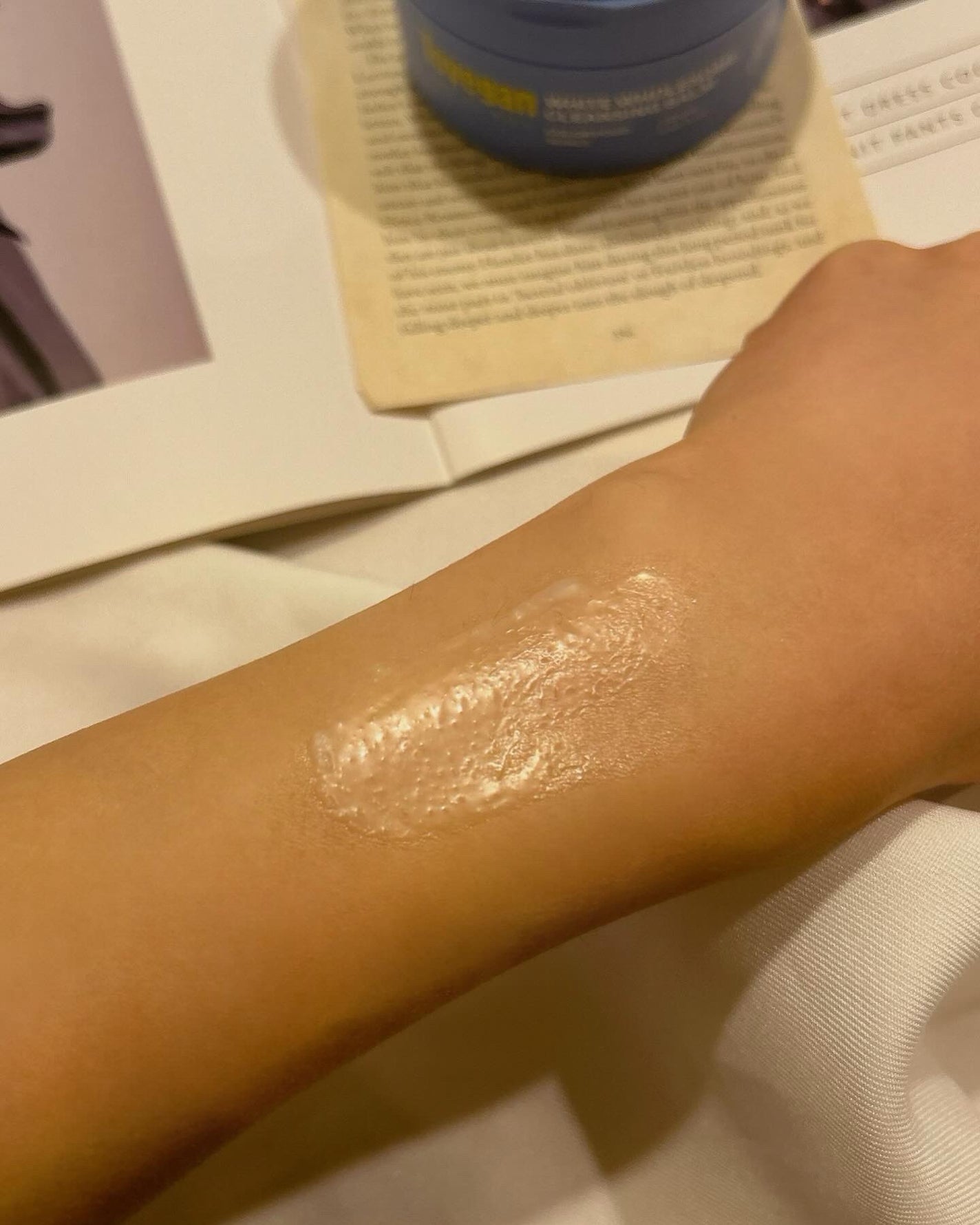 michi on LIPS 「韓国コスメ𝘵𝘰𝘷𝘦𝘨𝘢𝘯のホワイトホールサムクレンジングバーム..」(4枚目)